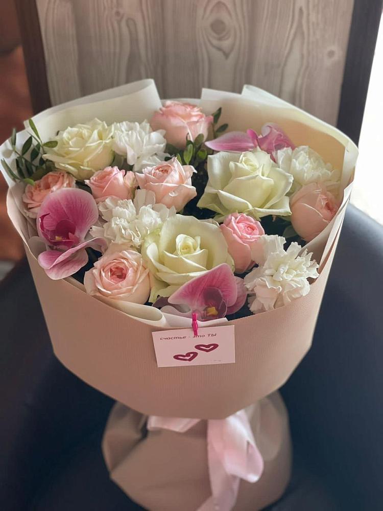 Букет цветов из: Орхидеи, Розы и Гвоздики в Упорной