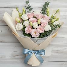 Букет цветов из:  Лизиантусы в Упорной