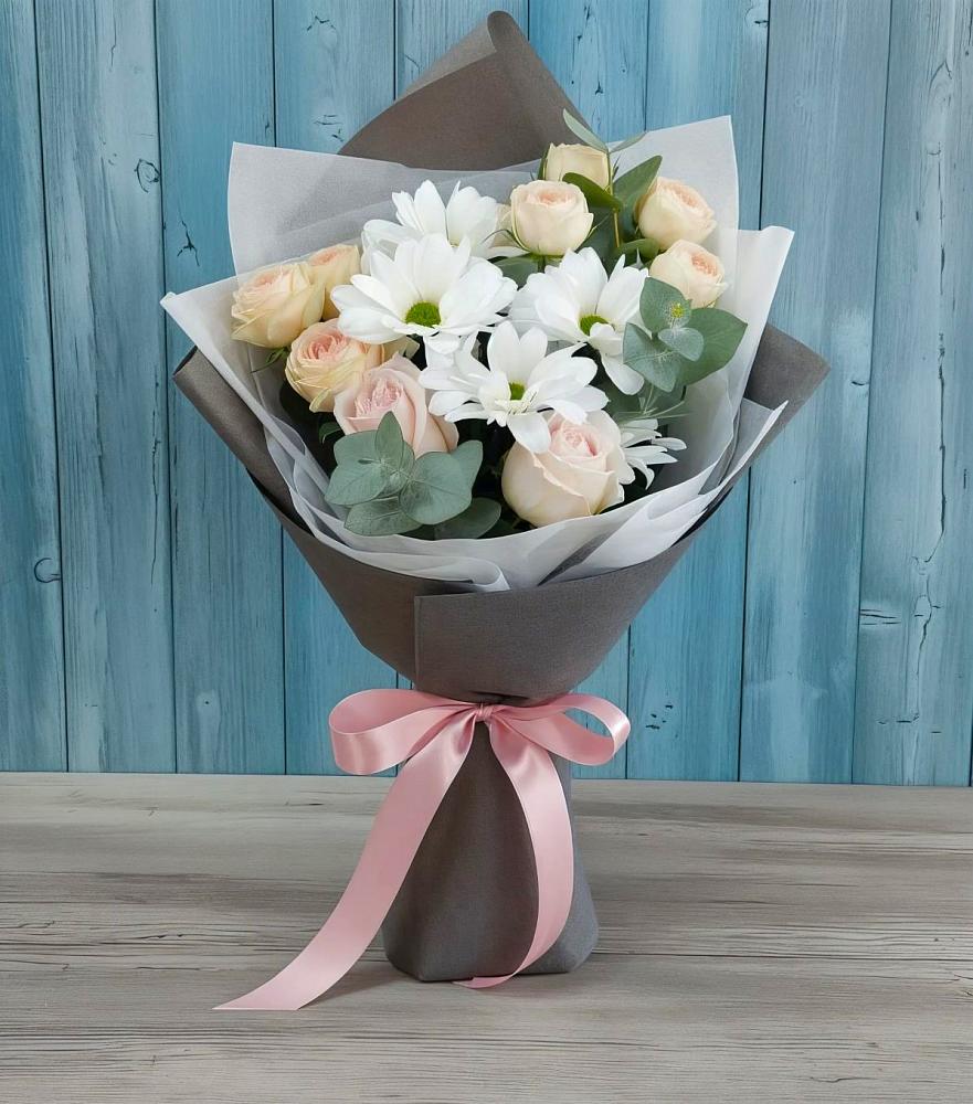 Букет цветов из: Хризантемы и Розы в Упорной