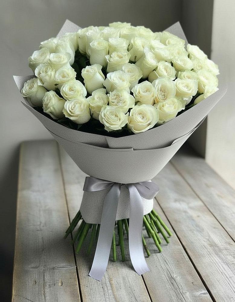 Букет 35 Белых роз в Упорной