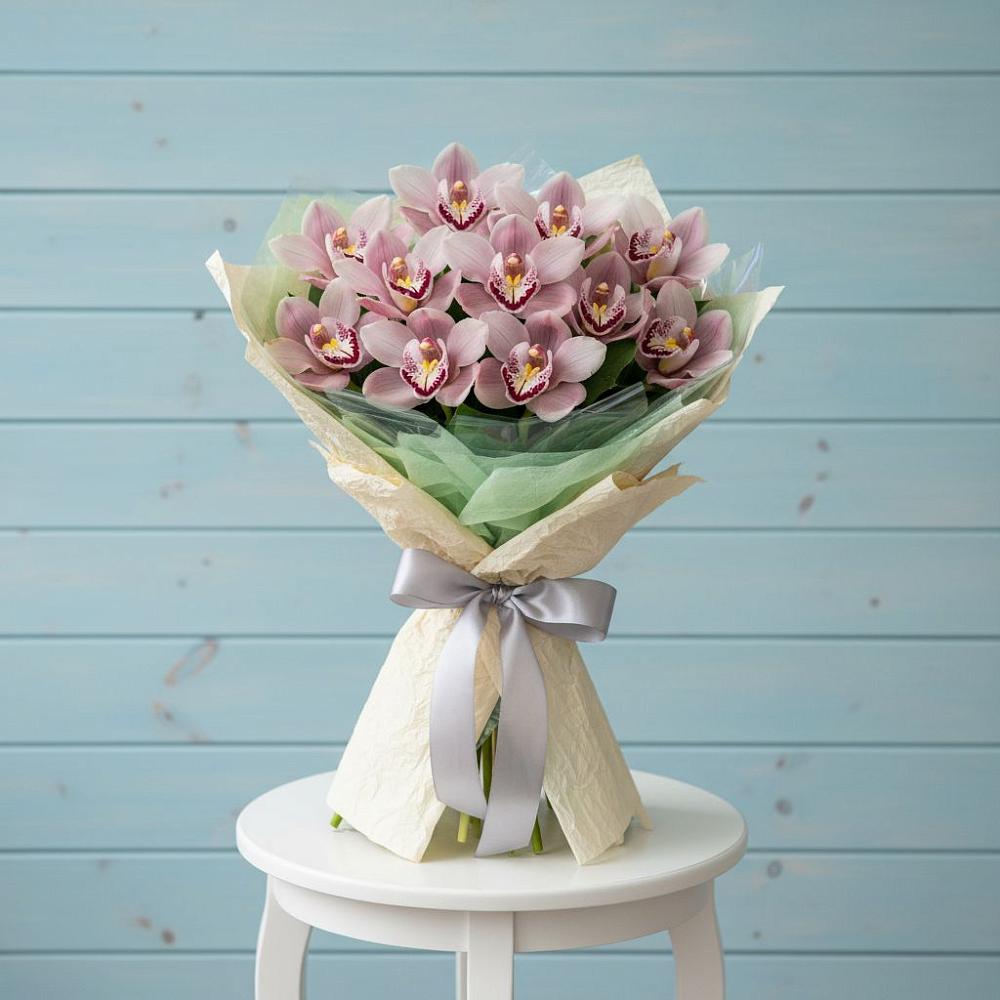 Букет цветов из: Орхидеи и Розы в Упорной