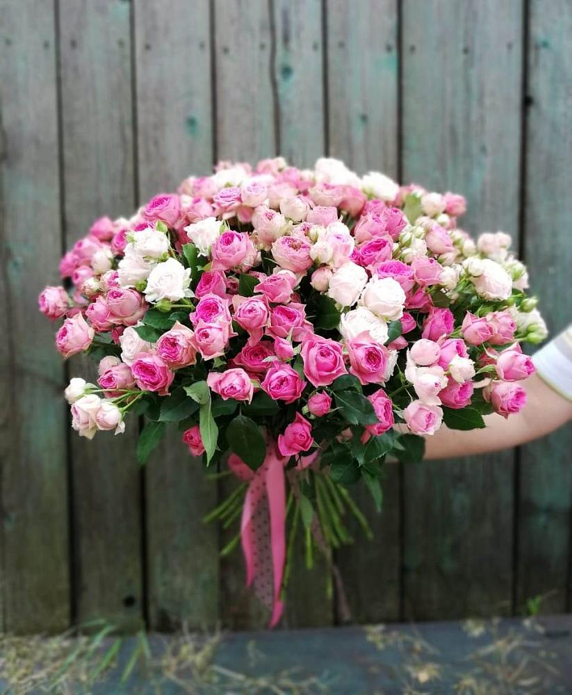 Букет Розовые кустовые розы Натали и Лав Лидия в Упорной