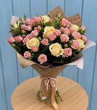 Букет цветов из:  Розы в Упорной