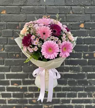 Букет цветов из:  Герберы и Хризантемы в Упорной