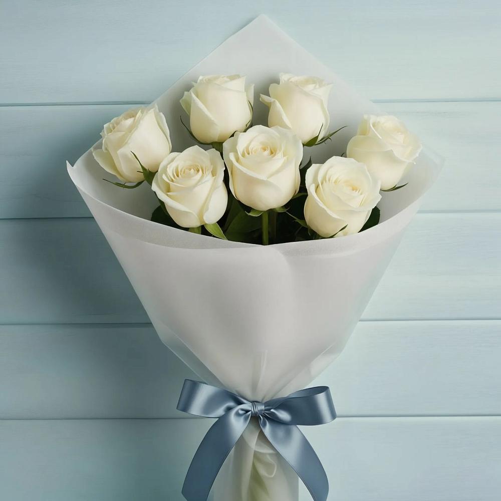 Букет 7 Белых роз Эдлесс Лав в Упорной