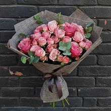 Букет цветов из:  Розы в Упорной